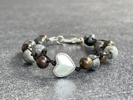 32533 naramky z mineralu string naramek srdce labradorit cerny bronzit jaspis orli