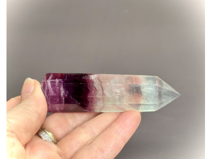 32866 hroty a obelisky z mineralu fluorit hrot brouseny