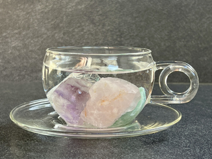 33891 1 krystalova voda harmonizujici voda ametyst kristal mesicni kamen avanturin zeleny ruzenin