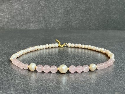 perlový náhrdelník s růženínem, náhrdelník z říčních perel a růženínu, šperky z perel říčních, šperk z perly říční a růženínu