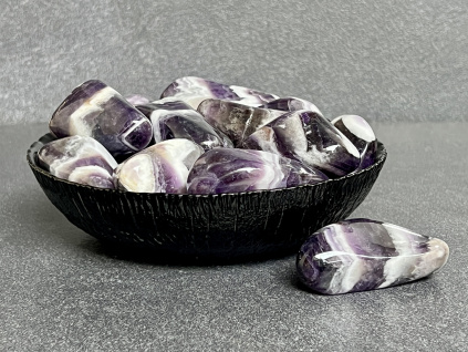 tromly z minerálů, tromlovaný ametyst chevron XXL