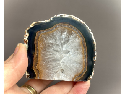 achátová půlka, dekorace z achátu, achát leštěný