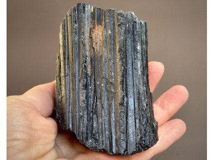 surové minerály a polodrahokamy, turmalín surový