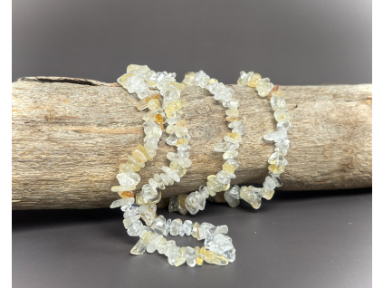 náhrdelníky z minerálů a polodrahokamů, náhrdelník ze sekaného křemene lemon, šperky s křemenem