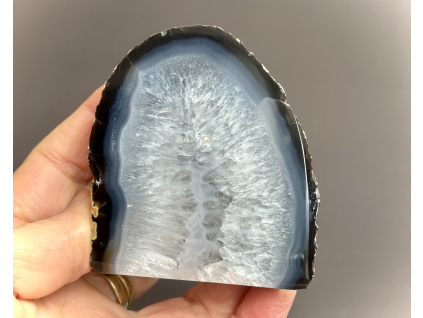 achátová půlka, dekorace z achátu, achát leštěný