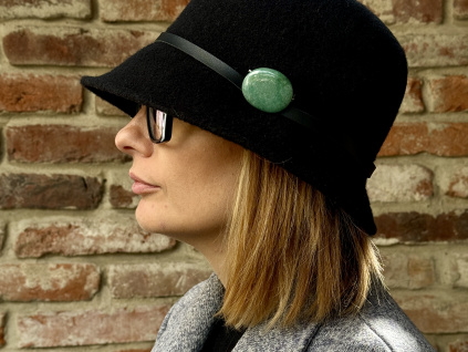 4320 2 ozdobny spinaci spendlik z mineralu a polodrahokamu avanturinova broz ve tvaru placicky placky sperky z avanturinu zeleneho