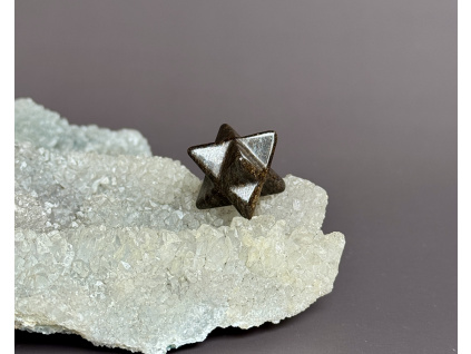 merkaby z minerálů a polodrahokamů, merkaba z bronzitu, bronzitová dekorace
