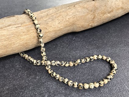 náhrdelníky z minerálů, jaspis dalmatin náhrdelník