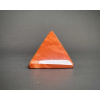 15849 6 pyramidy z mineralu a polodrahokamu pyramida z jaspisu cerveneho jaspisova dekorace ve tvaru pyramidy