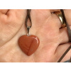 8790 1 privesky z mineralu jaspis cerveny privesek srdce