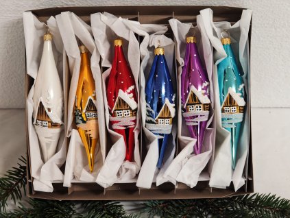 Sada 6 rampouchů – domky lesk