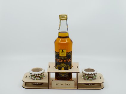 Dřevěný podstavec - Tuzemák Svach 38% 0,5l + 2 pohárky