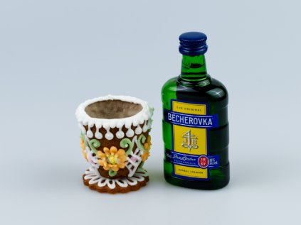 Perníkový pohárek + Becherovka