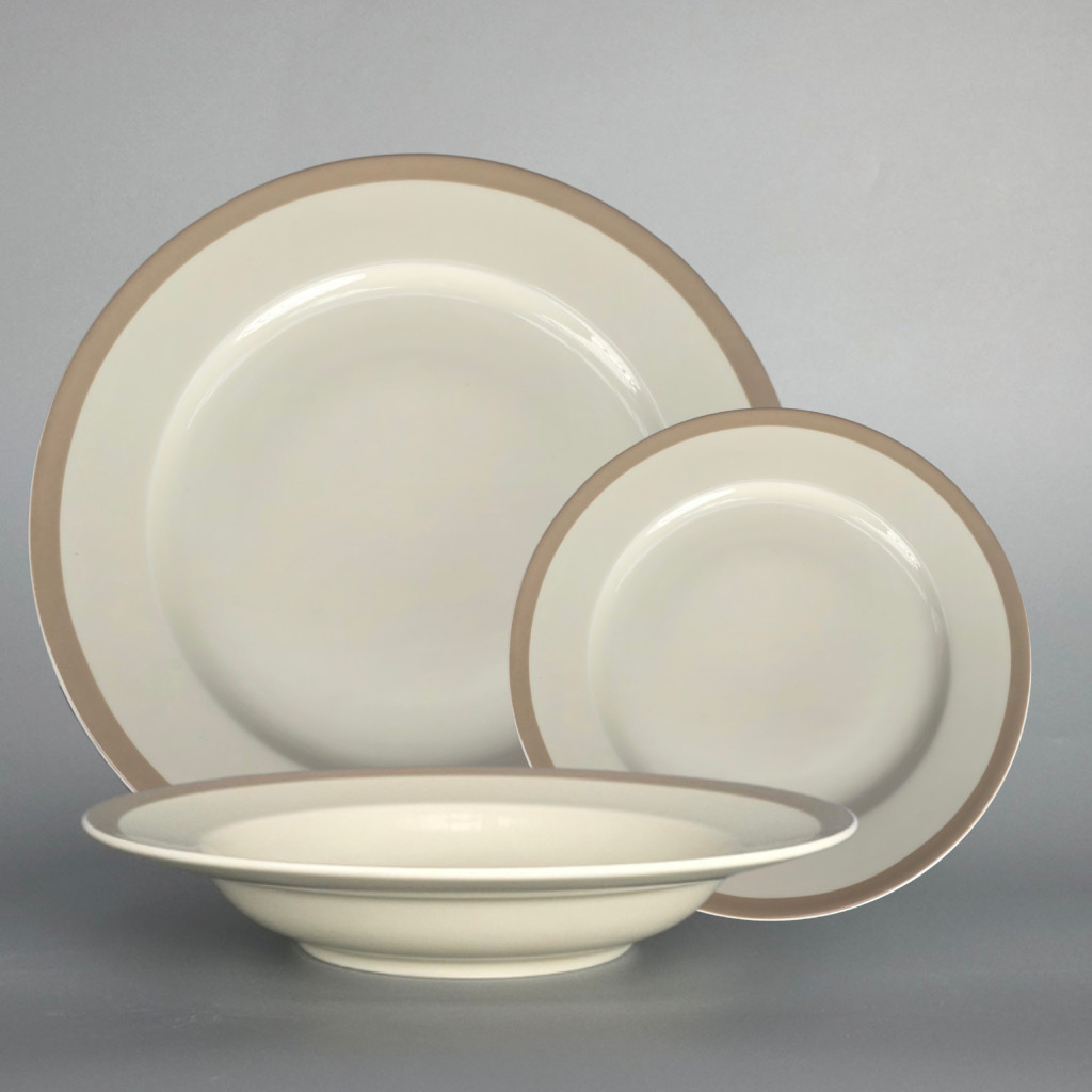 Thun 1794 NINA talířová souprava ivory s hnědým lemem 18 dílná, II. jakost