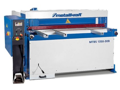Elektrické nůžky na plech METALLKRAFT MTBS 1350-30 B s programovatelným zadním dorazem