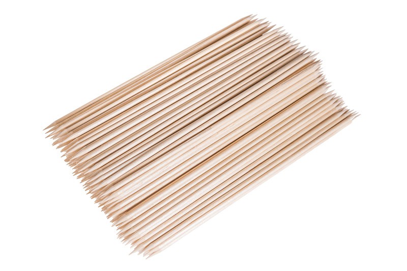Levně Špejle hrocené 20cm 100ks/bal.