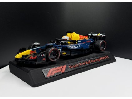 LEGO Speed Champions F1 stojan s týmovou jmenovkou