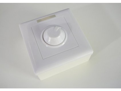 125821 led ovladac stmivac m2