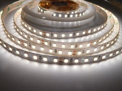 143558 led pasek 24hq12096 vnitrni denni bila