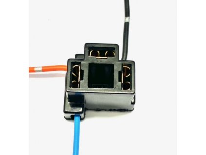 222903 patice pro zarovku h4 plast typ1