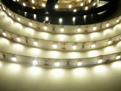 253419 led pasek cri 300 vnitrni 12v 12w metr 60led na metr 5 metru