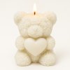 Medvěd z růžiček svíčka bílá