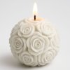 Pugét růží svíčka bílá