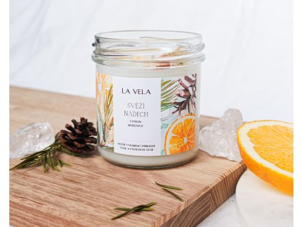 Svicka-s-citronem-a-borovici