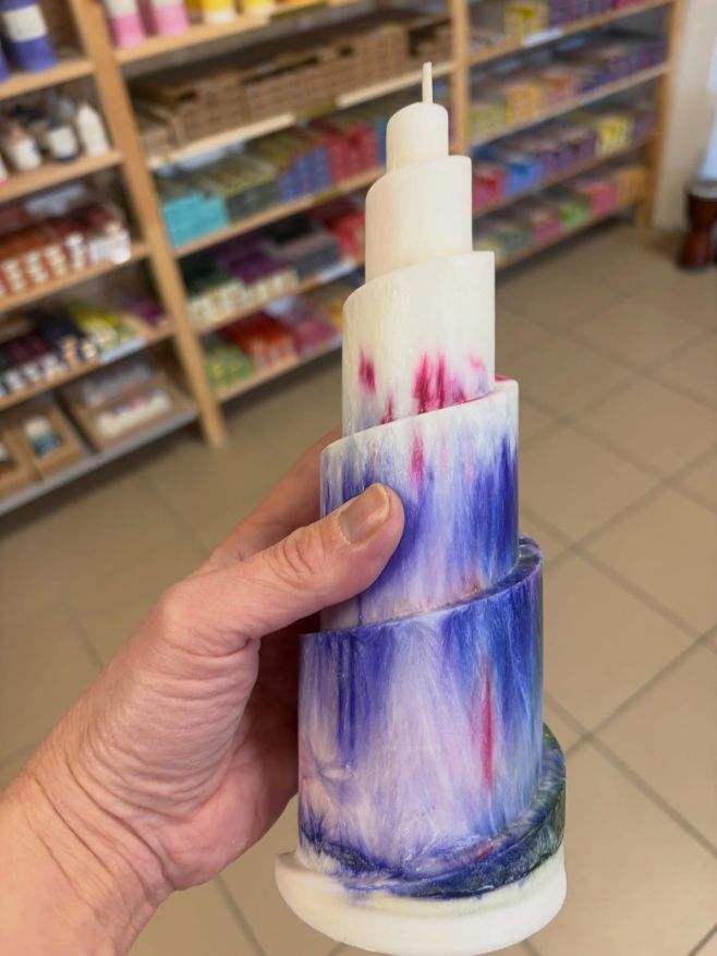 ☝️Tak to tak vypadá, že po třech uplynulých 🌕úplňcích 🌕máme za sebou jiz tři cesty : 🩷Cestu k sobě, ❤️Cestu k autenticitě,...