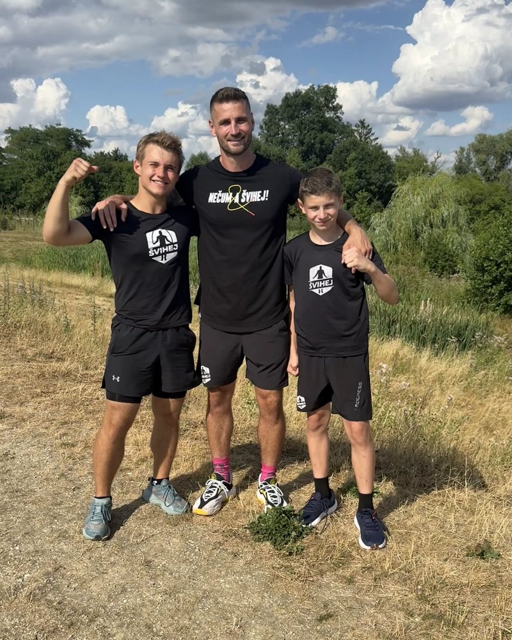 Vojtěch Čihák, Tomáš Vaněček a Vojtěch Zatloukal před odletem na mistrovství Evropy