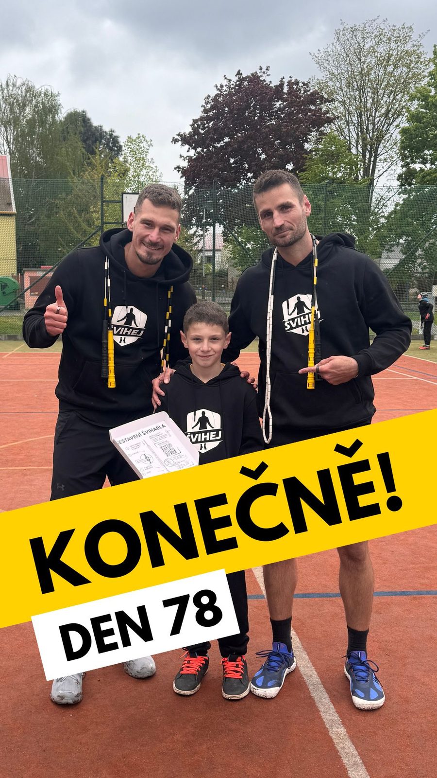 Vojtěch Zatloukal s Markem a Tomášem ze Švihej v den, kdy za ním přijeli - den 78