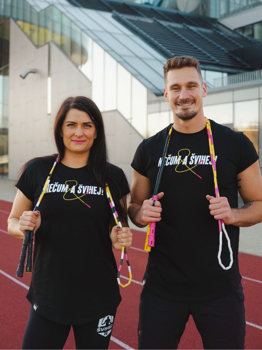 Triko Nečum a Švihej - černá varianta, unisex