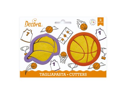 Vykrajovátko basketbalový míč a čepice