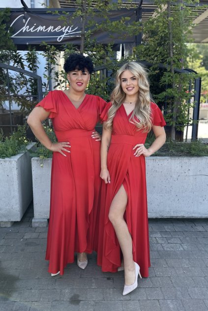 Dlhé červené spoločenské šaty s krátkym rukávom 102/1