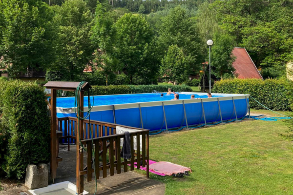 Kvalita, která vydrží: Příběh bazénu v kempu Karolina
