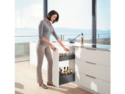 BLUM uzke spodni skrinky Legrabox cerny