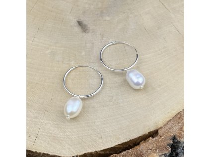 Stříbrné náušnice kruhy se sladkovodní perlou  Ag 925/1000