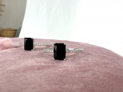 Stříbrný prstýnek Rectangle se Zirkony Black  Ag 925/1000