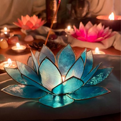 symbiotickycz mindfulness meditace slowliving relax relaxace pohoda odpocinek svicen teplo svetlo prirodni priroda nature (3)