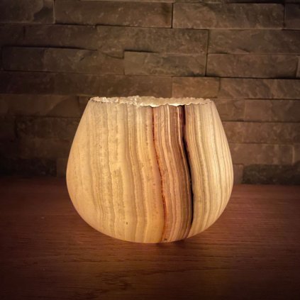 symbiotickycz onyx svicen premium candle candleholder meditace relaxace odpocinek slowliving kamen priroda prirodni onyxovy lampa lampicka svetlo energie (3)