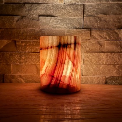 Svícen válec M - Sluneční svit  konkrétní kus z fotek, jedinečný originál, výška cca 9,5 cm