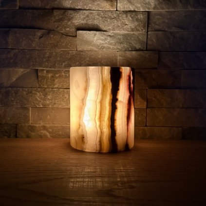 Svícen válec M - Hlubiny duše  konkrétní kus z fotek, jedinečný originál, výška cca 9,5 cm