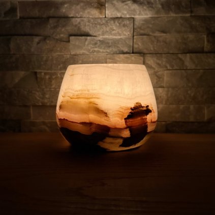 Svícen kónický L - Dotek země  konkrétní kus z fotek, jedinečný originál, průměr 12,5 cm