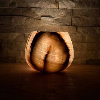 Svícen kónický L - Rok draka  konkrétní kus z fotek, jedinečný originál, průměr 12,5 cm