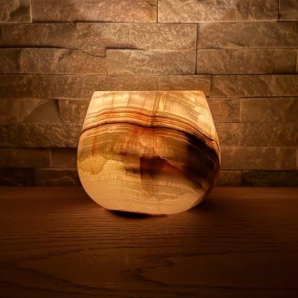 Svícen kónický L - Divoká duše  konkrétní kus z fotek, jedinečný originál, průměr 12,5 cm