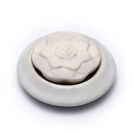 Aroma kámen ve tvaru lotusu  2 ks v balení, bílá barva, průměr 4,5 cm