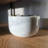 Svícen a vykuřovací miska z mramoru  přírodní kámen, průměr 11,5 cm, univerzální využití
