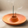 Terakotový stojánek na vykuřovadla  pro Palo Santo, vonné tyčinky, cihlová barva, průměr 13,5 cm