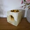 Aromalampa z přírodního kamene  10 * 10 cm, 2 kg, pákistánský onyx, na vonné oleje, 2 kovové mističky