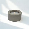 Minimalistický betonový svícen  na čajové svíčky, průměr 4 cm, ruční výroba v ČR